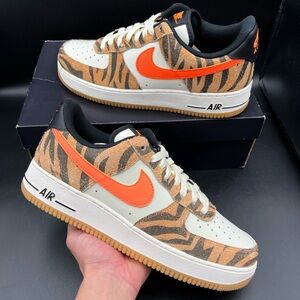 Size 10 - Nike Air Force 1 Low Daktari